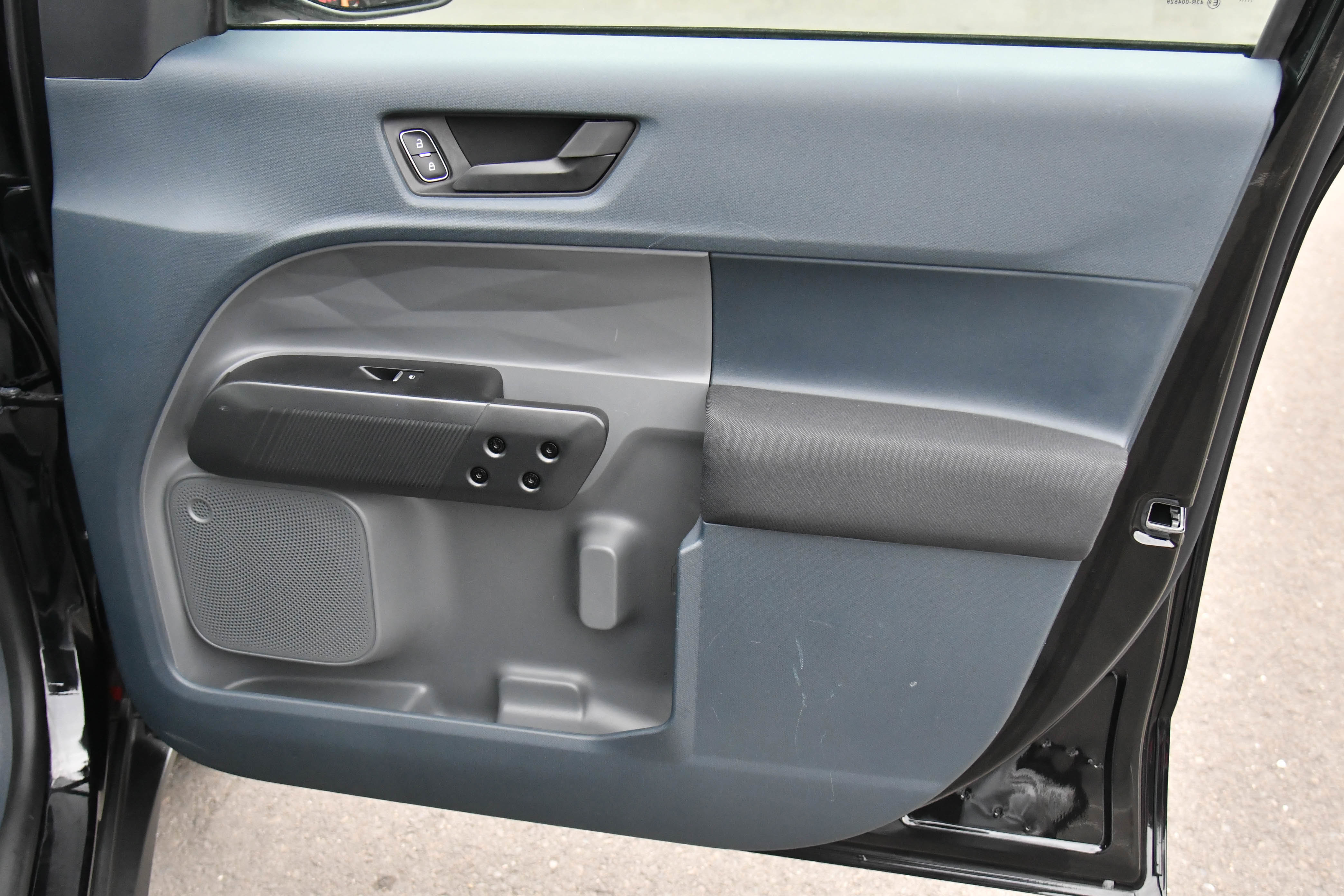 Used 2022 Ford Maverick XL FWD image 46