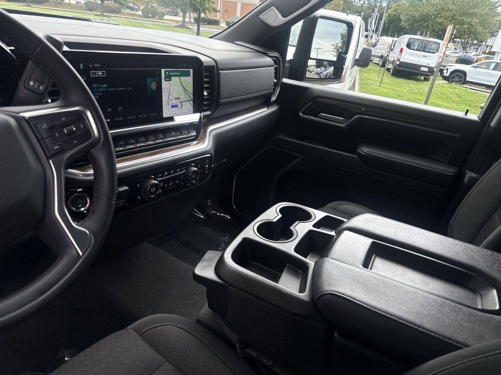 Used 2025 Chevrolet Silverado 2500 LT w/ Safety Package AWD/4WD image 20