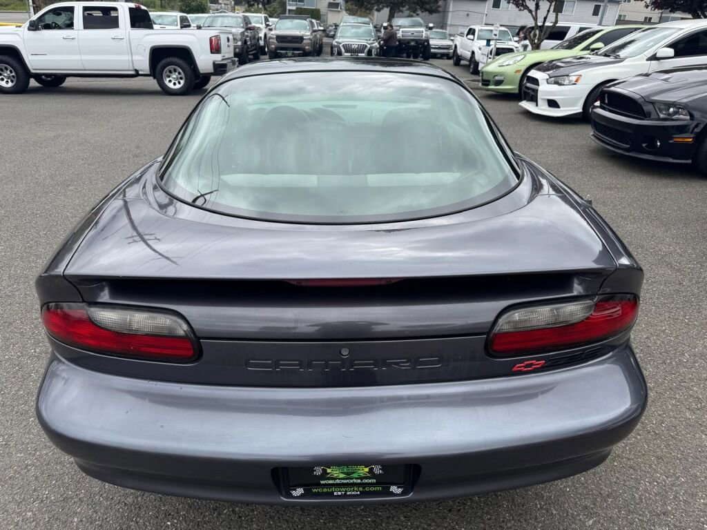 Used 1993 Chevrolet Camaro Z28 RWD image 8