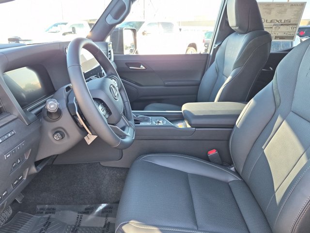 New 2026 Lexus GX 550 AWD/4WD image 4