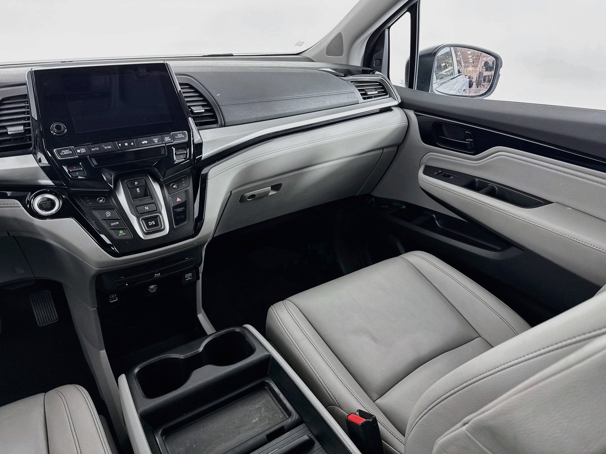 Certified 2023 Honda Odyssey Touring image 24