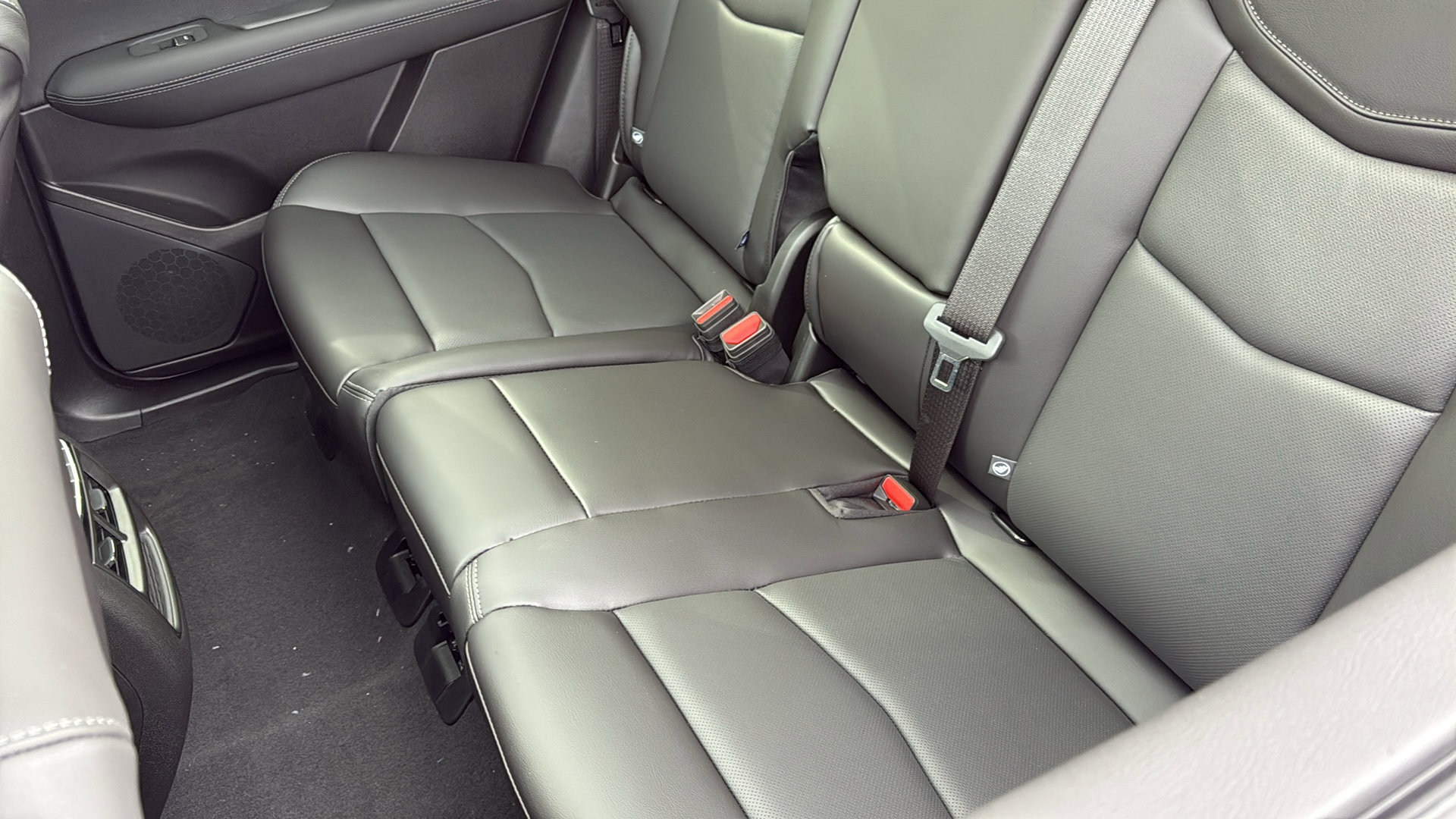 New 2026 Cadillac XT5 Premium Luxury w/ Driver Assist Package image 32