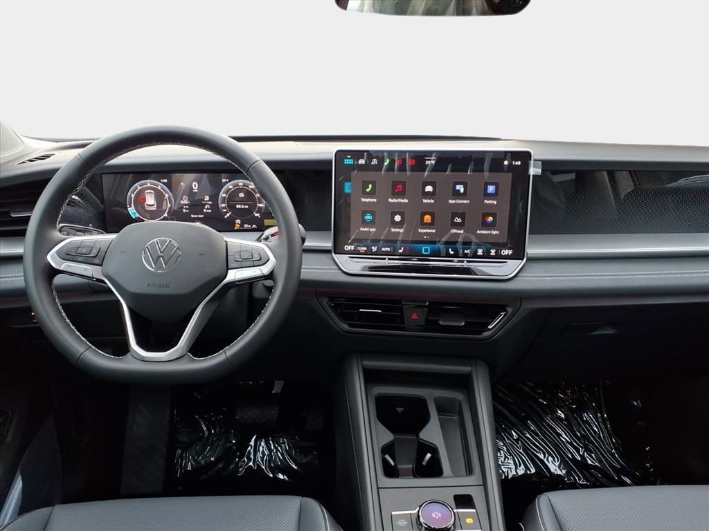 New 2026 Volkswagen Tiguan SE AWD/4WD image 14