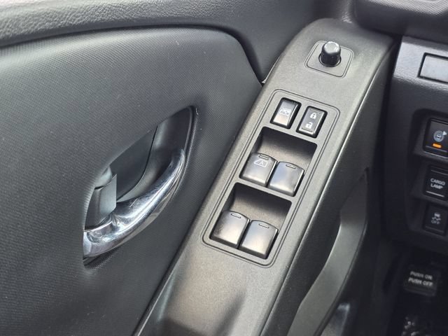 Used 2023 Nissan Frontier SV w/ Technology Package RWD image 16