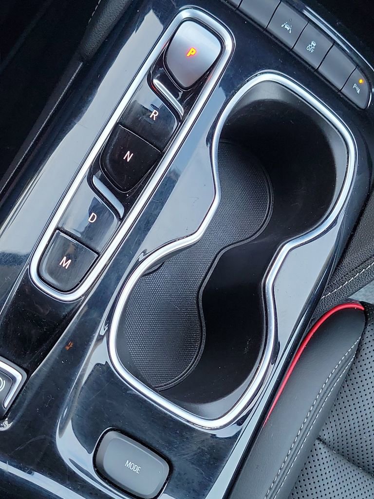 Used 2022 Buick Envision Essence w/ Sport Touring Package image 21