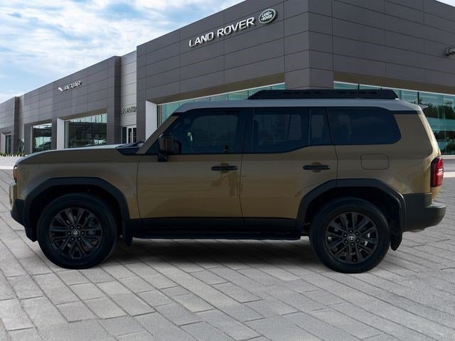 Used 2025 Toyota Land Cruiser w/ Premium Package AWD/4WD image 2