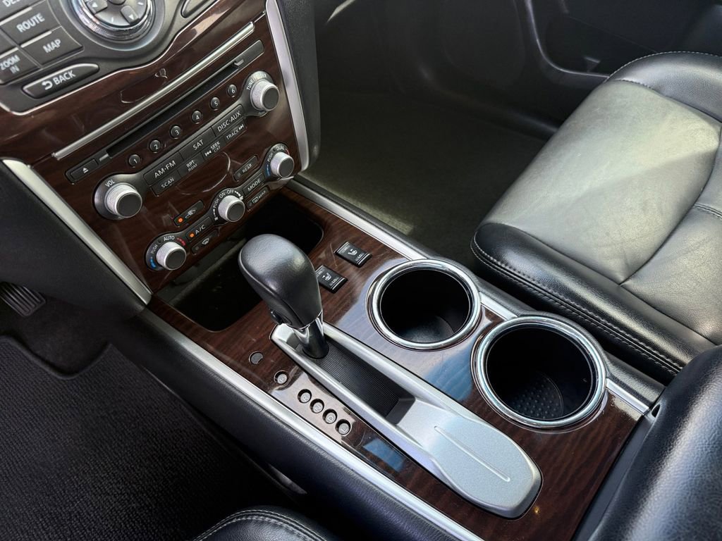 Used 2015 Nissan Pathfinder SL w/ SL Premium Package image 24