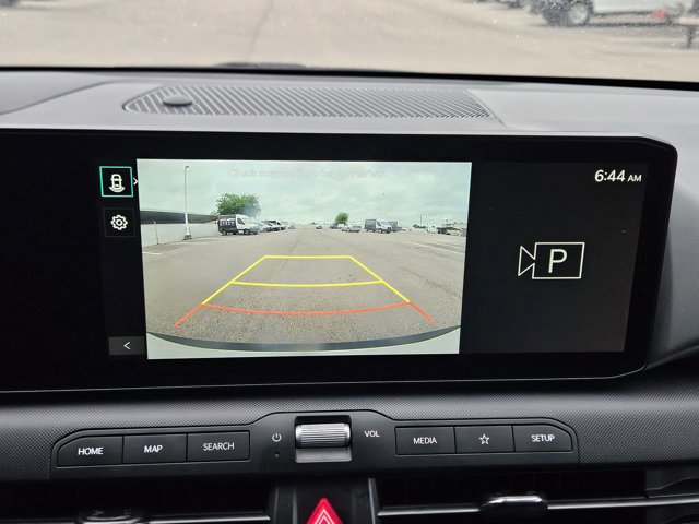 Used 2025 Kia K4 LXS image 13