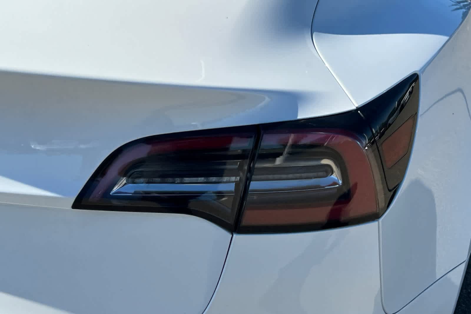 Used 2021 Tesla Model 3 Standard Range Plus RWD image 18