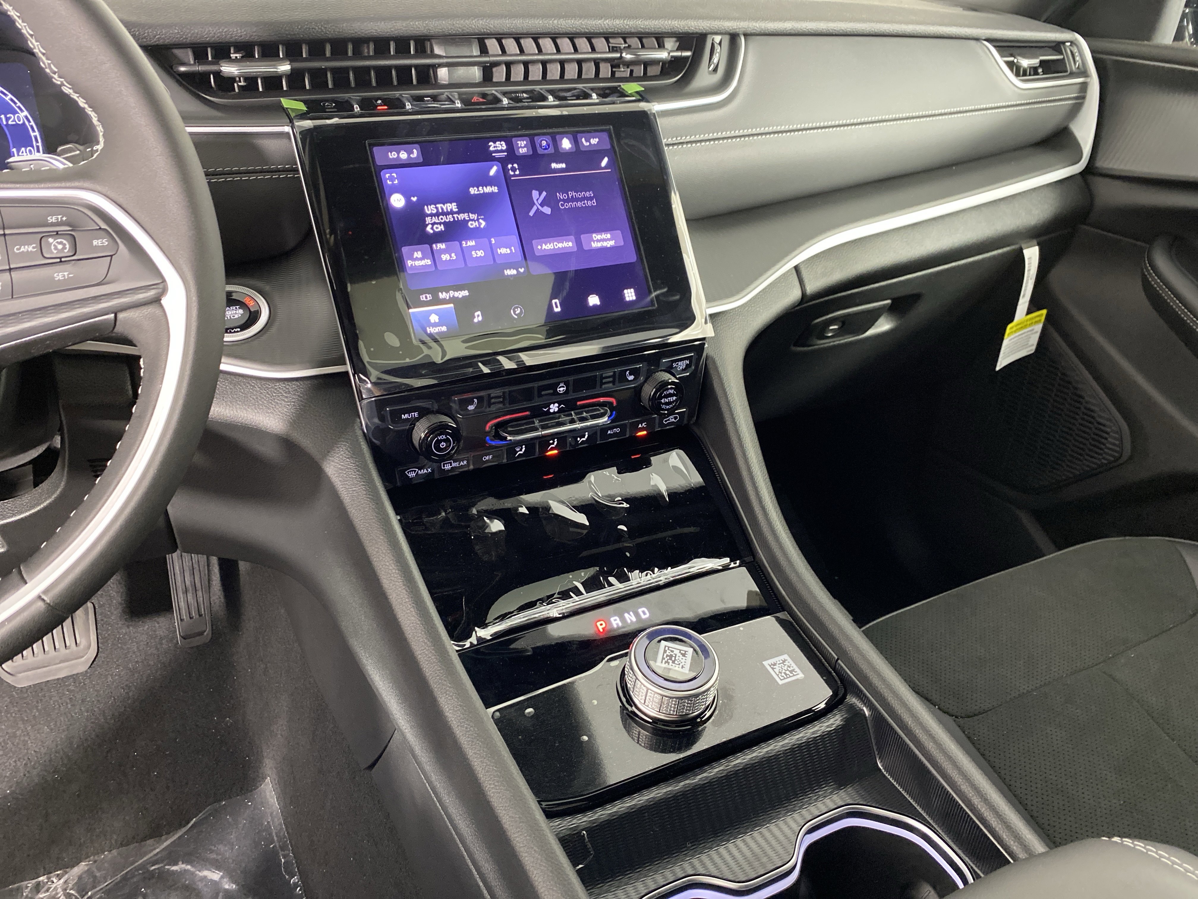 New 2025 Jeep Grand Cherokee L Altitude image 25