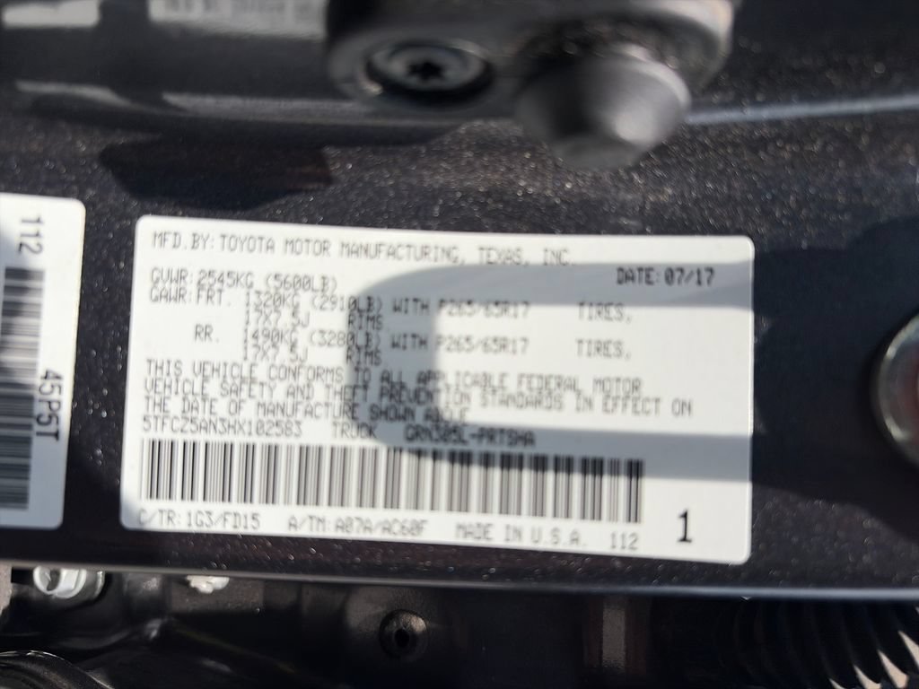 Used 2017 Toyota Tacoma TRD Sport w/ Tow Package (A/T) AWD/4WD image 30