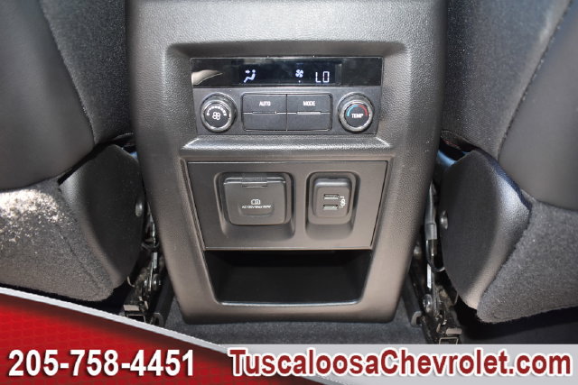 Certified 2023 Chevrolet Traverse RS FWD image 31