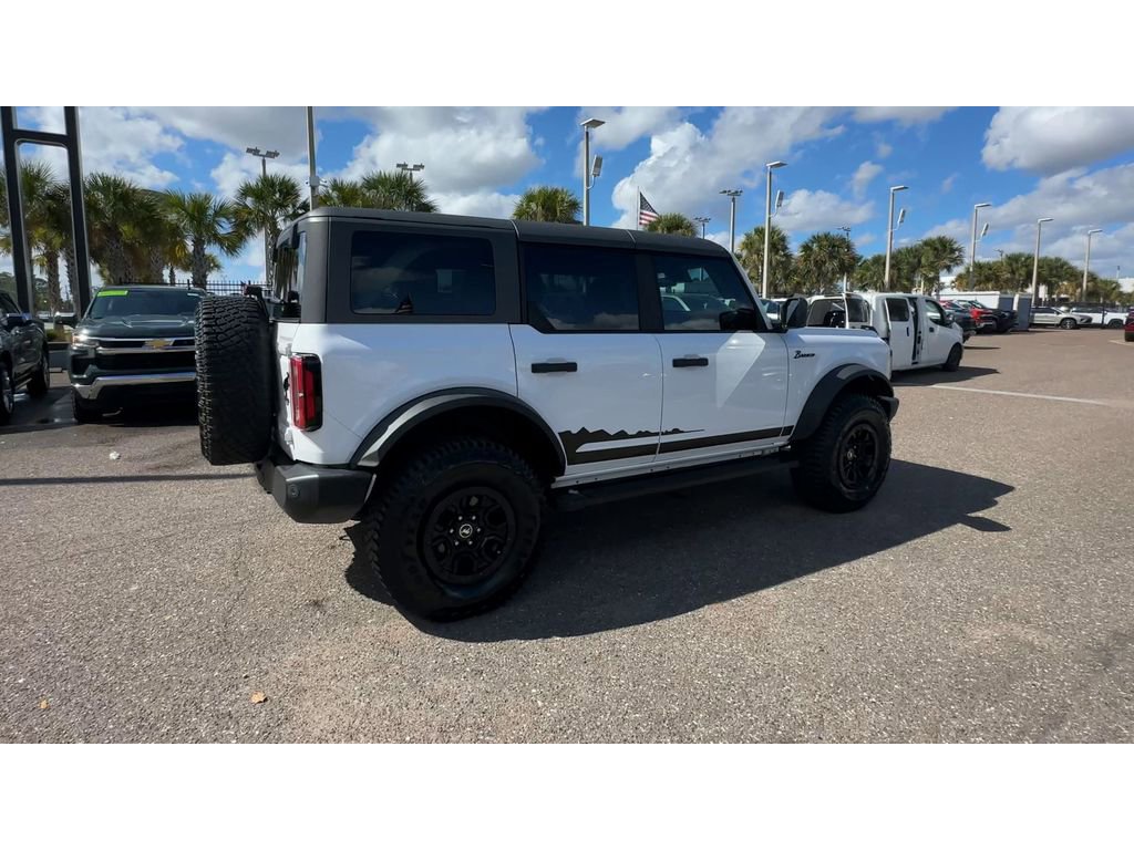 Used 2022 Ford Bronco Wildtrak image 2