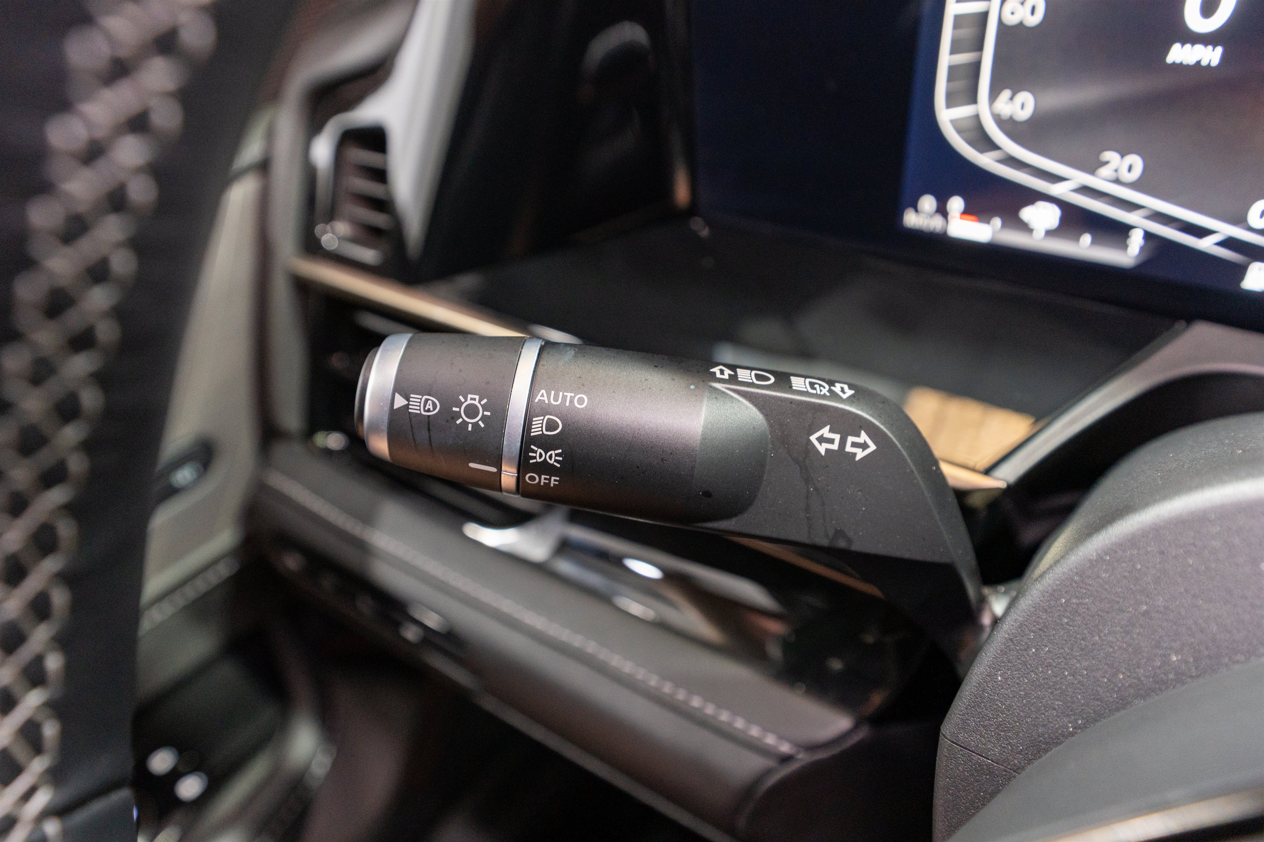 Used 2025 INFINITI QX80 Autograph AWD/4WD image 30