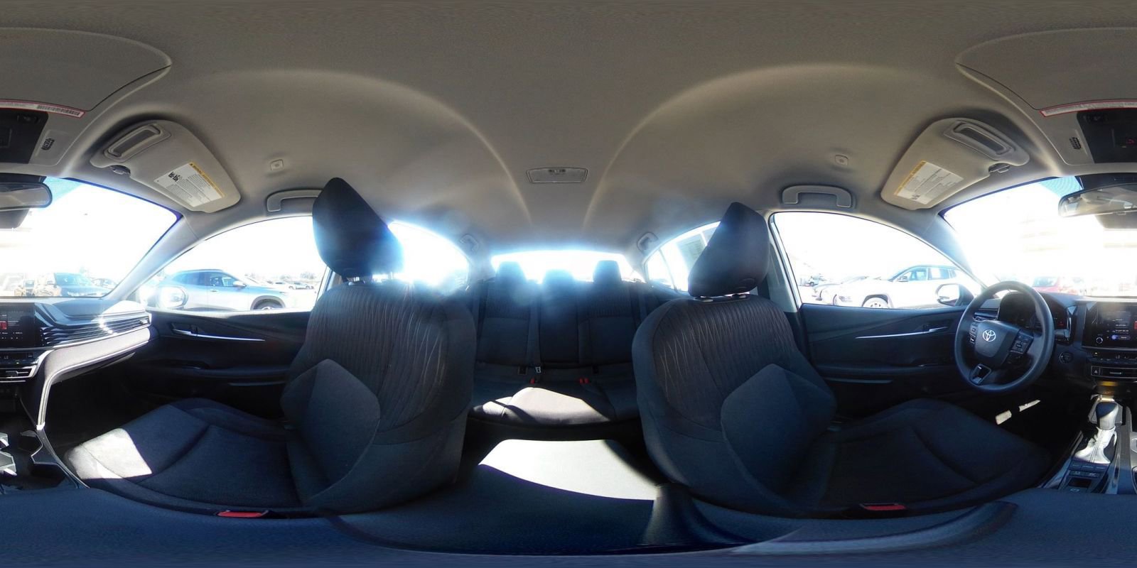 Used 2025 Toyota Camry LE image 41