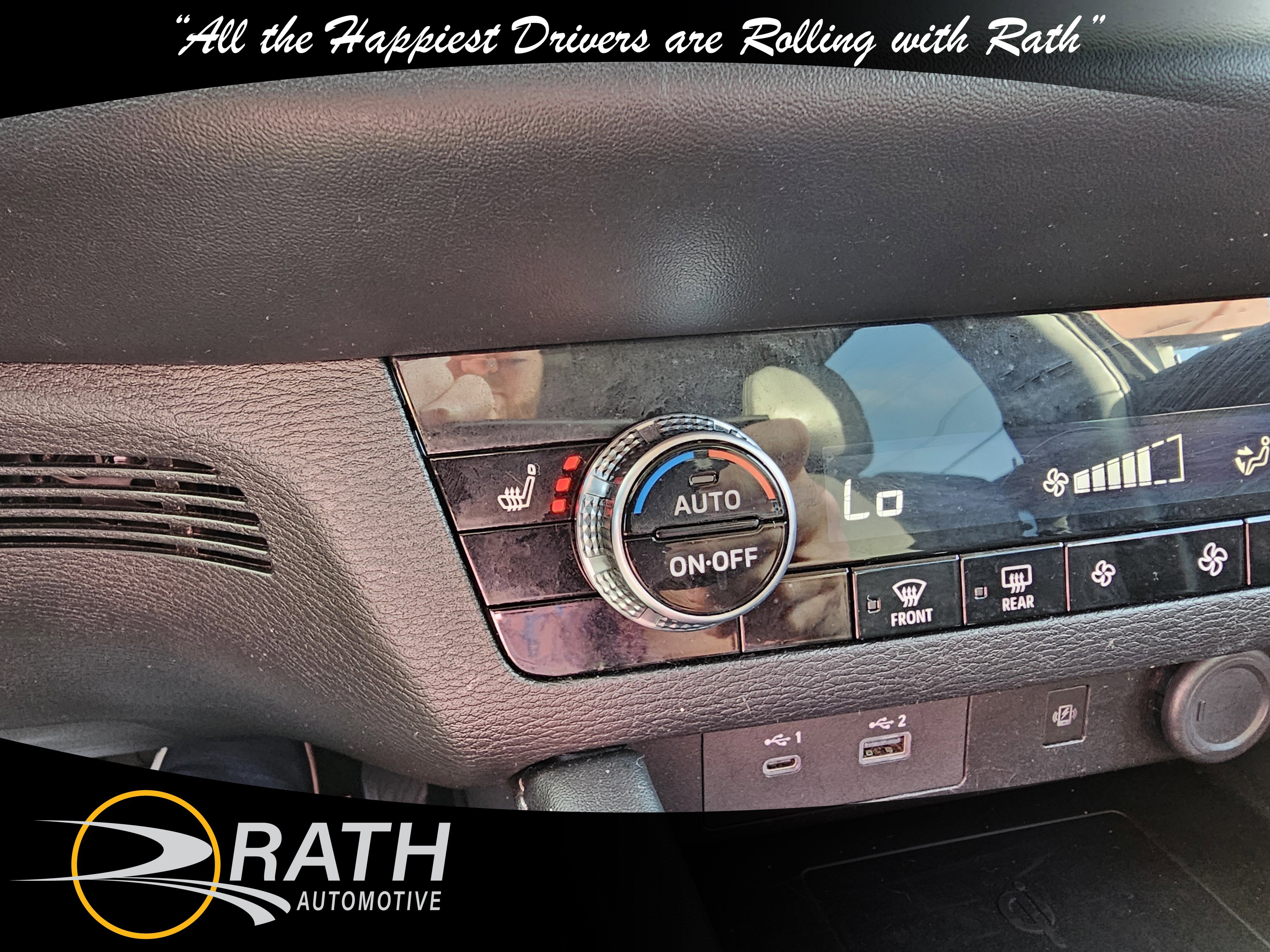 Used 2024 Mitsubishi Outlander SE image 16