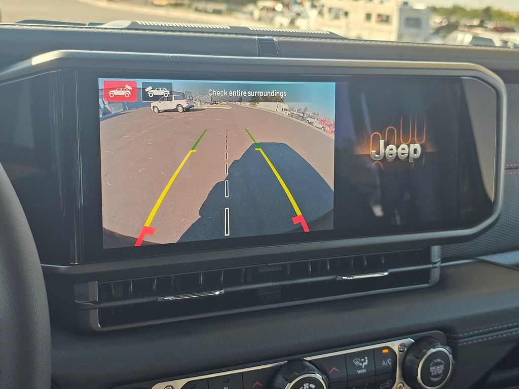New 2025 Jeep Wrangler Unlimited Rubicon AWD/4WD image 20