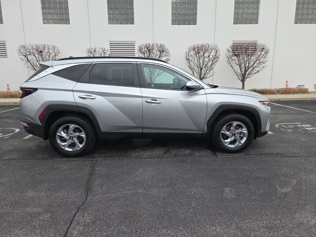 Certified 2023 Hyundai Tucson SEL AWD/4WD image 9