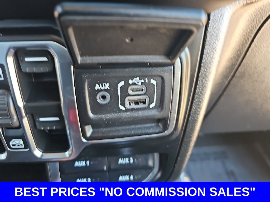 Used 2021 Jeep Gladiator Overland AWD/4WD image 24