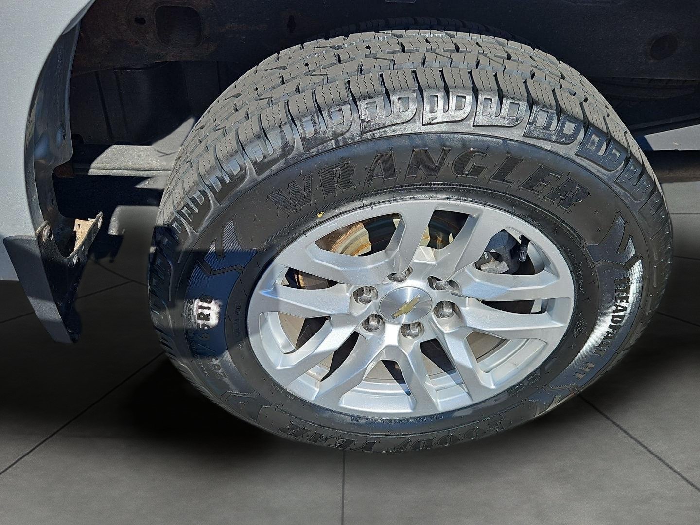 Used 2019 Chevrolet Silverado 1500 LT w/ All-Star Edition AWD/4WD image 13