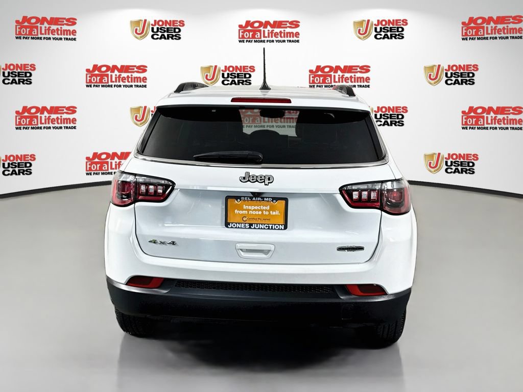 Used 2023 Jeep Compass Latitude AWD/4WD image 14