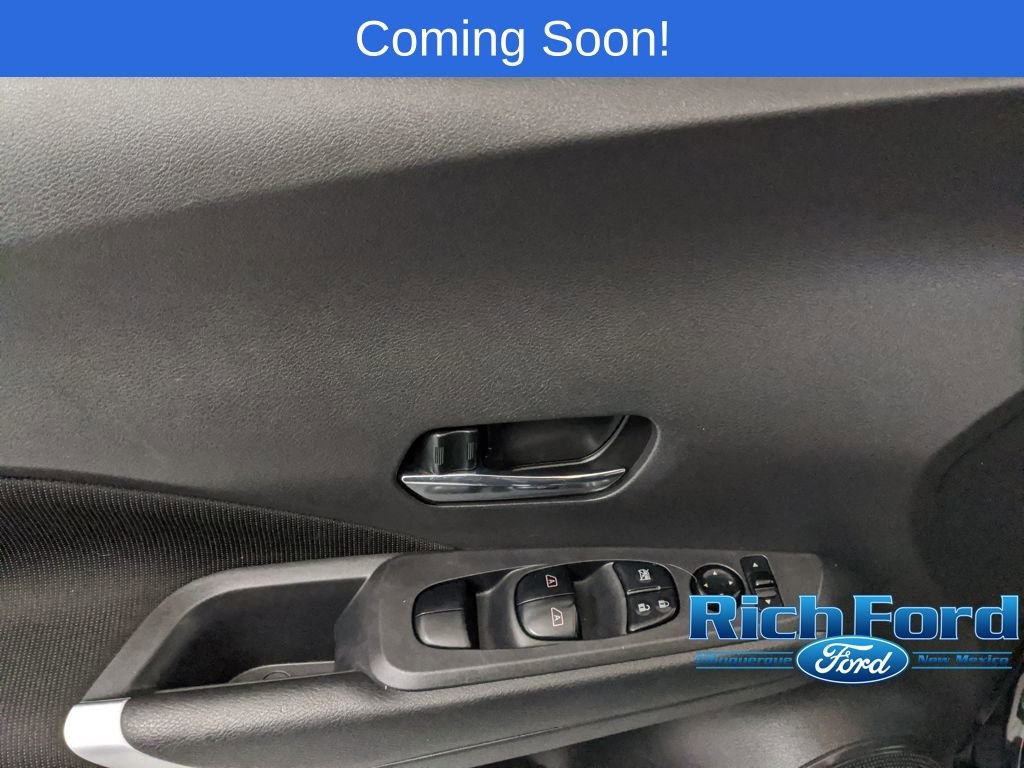 Used 2021 Nissan Kicks SV image 14