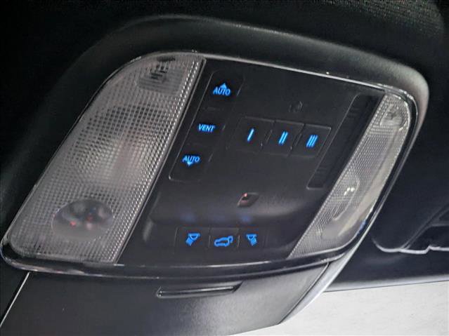 Used 2018 Jeep Grand Cherokee Altitude image 20