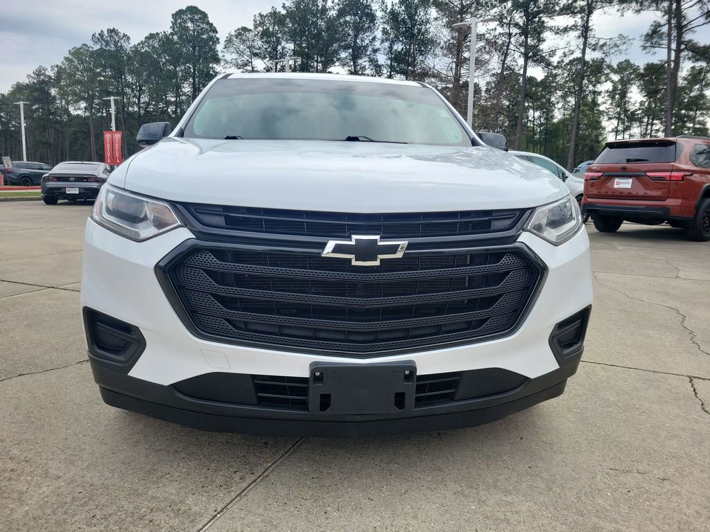 Used 2020 Chevrolet Traverse LS w/ LPO, Blackout Package image 5