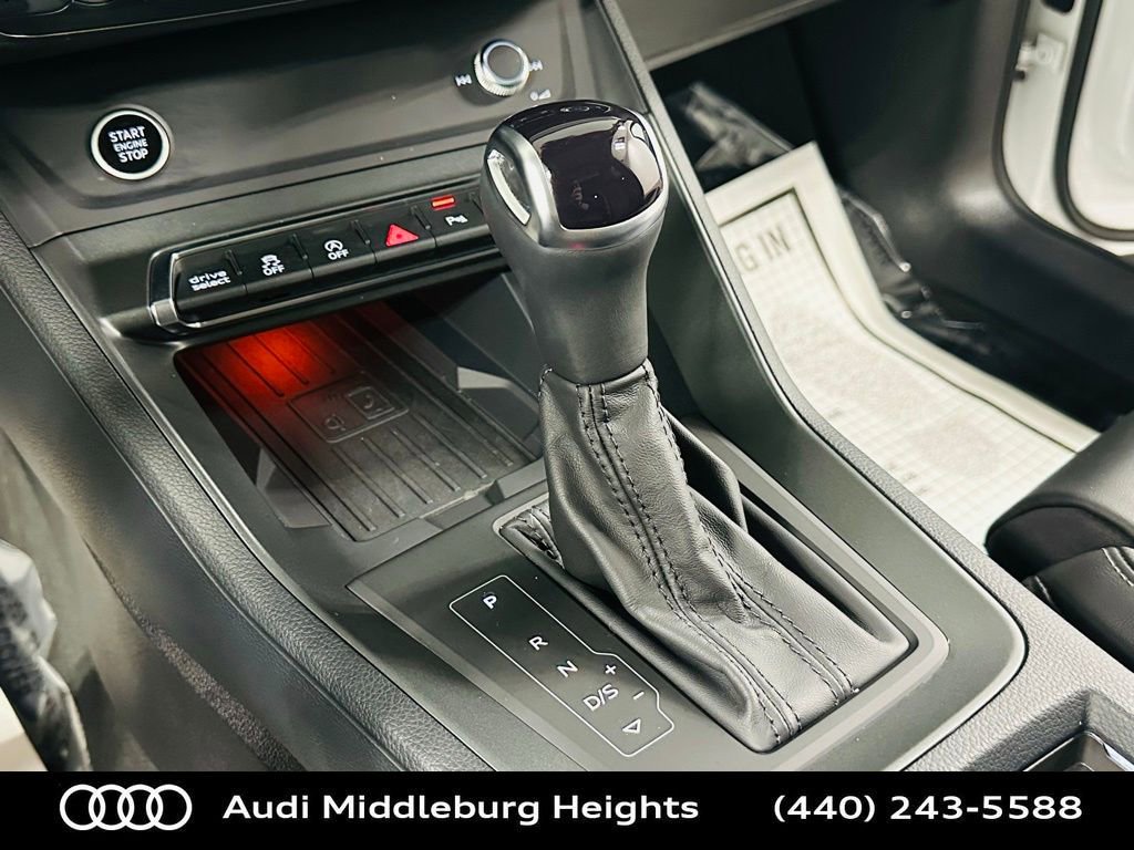 Certified 2024 Audi Q3 2.0T Premium Plus image 16