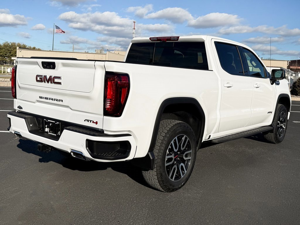 Used 2025 GMC Sierra 1500 AT4 w/ AT4 Premium Package image 11