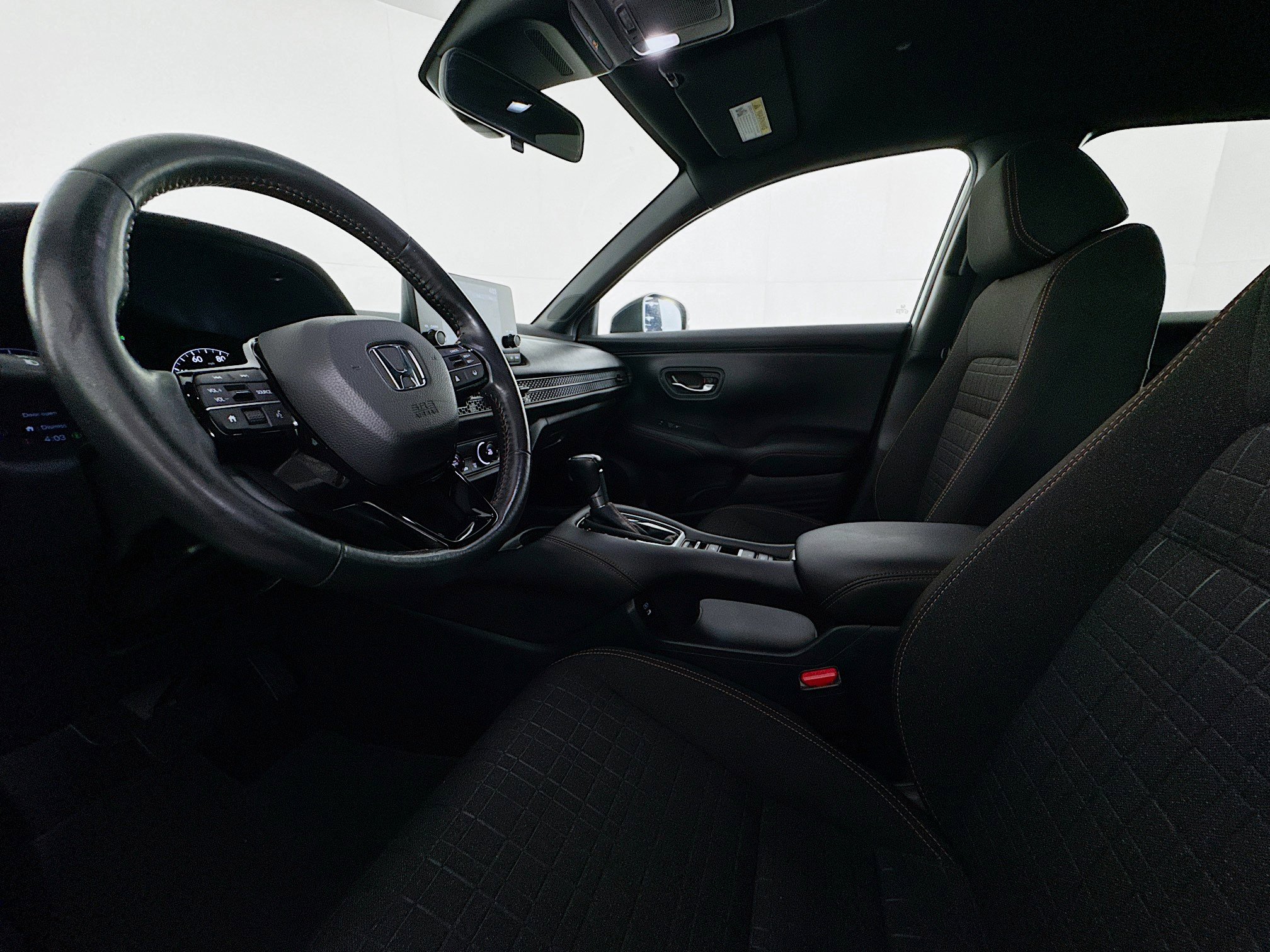 Used 2024 Honda HR-V Sport image 21