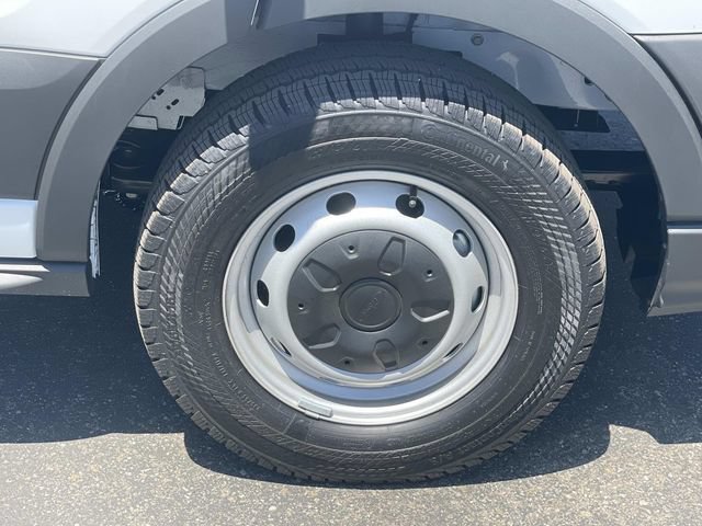 New 2026 Ford Transit 150 148 Medium Roof RWD image 33