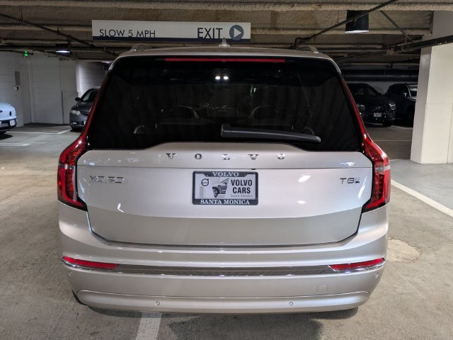 New 2026 Volvo XC90 T8 Plus w/ Protection Package AWD/4WD image 4