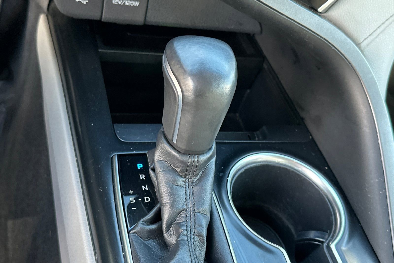 Used 2018 Toyota Camry XSE w/ Audio Package FWD image 23