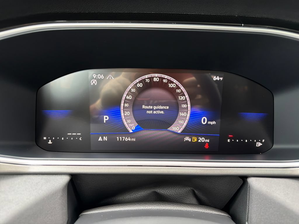 Certified 2025 Volkswagen Taos SE AWD/4WD image 18