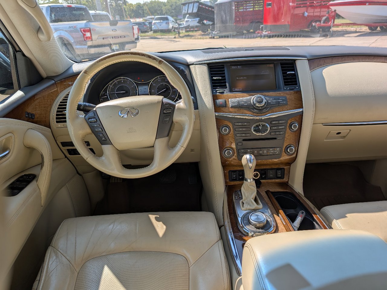 Used 2012 INFINITI QX56 4WD w/ Theater Pkg image 13