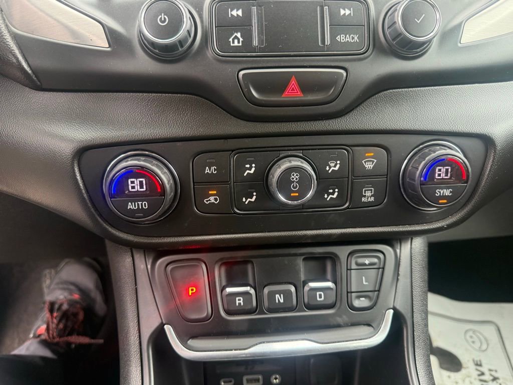 Used 2020 GMC Terrain SLT image 11