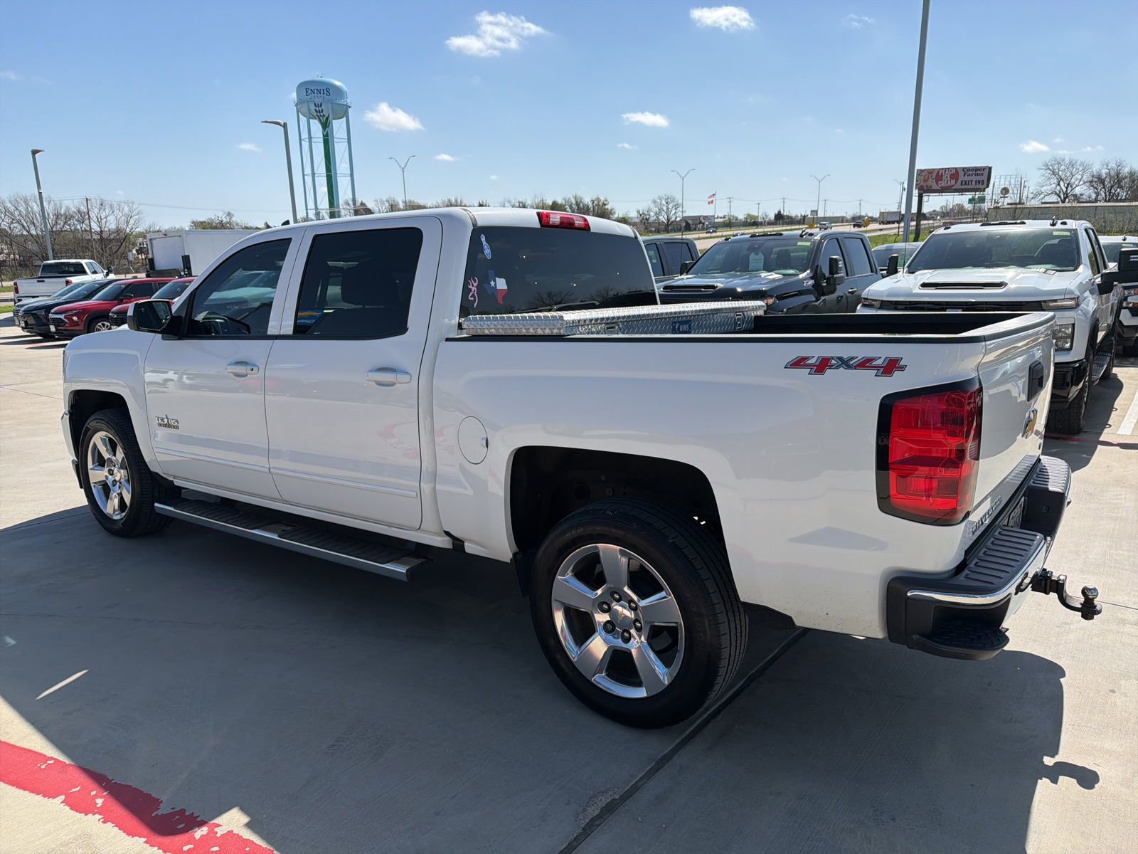 Used 2016 Chevrolet Silverado 1500 LT w/ Texas Edition image 3