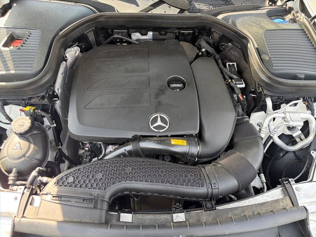Certified 2022 Mercedes-Benz GLC 300 image 16
