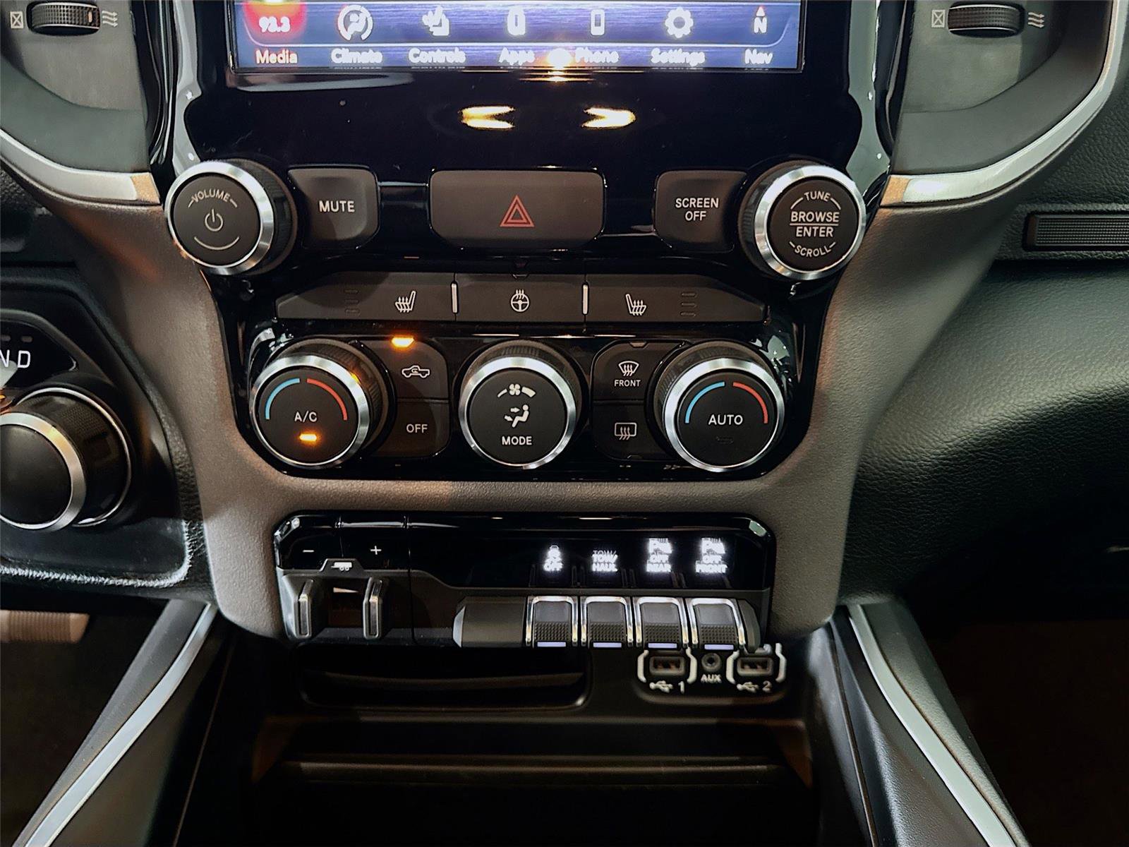 Used 2021 RAM 1500 Big Horn image 13