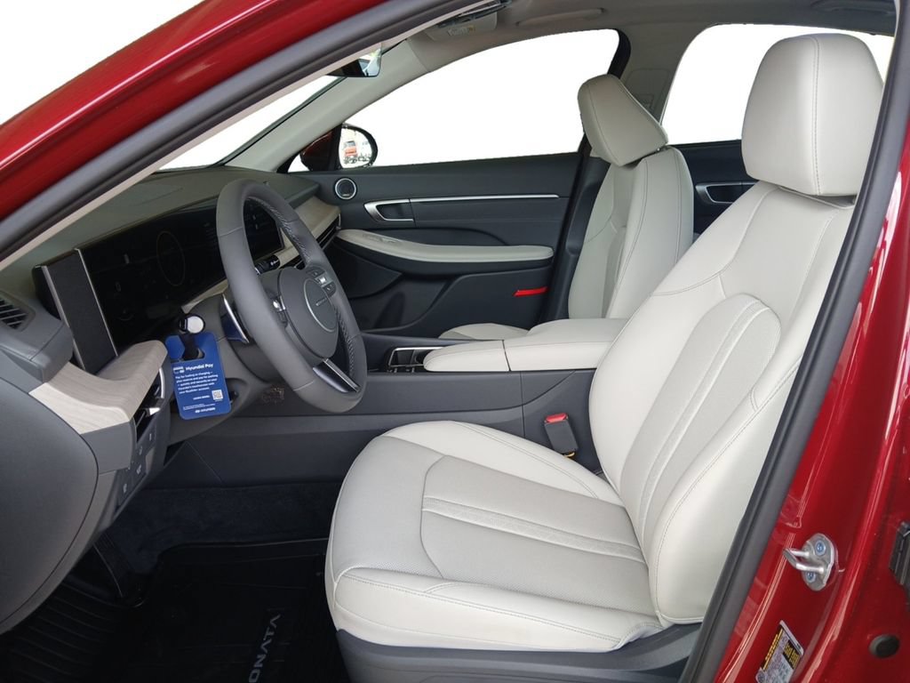 New 2026 Hyundai Sonata Limited FWD image 9
