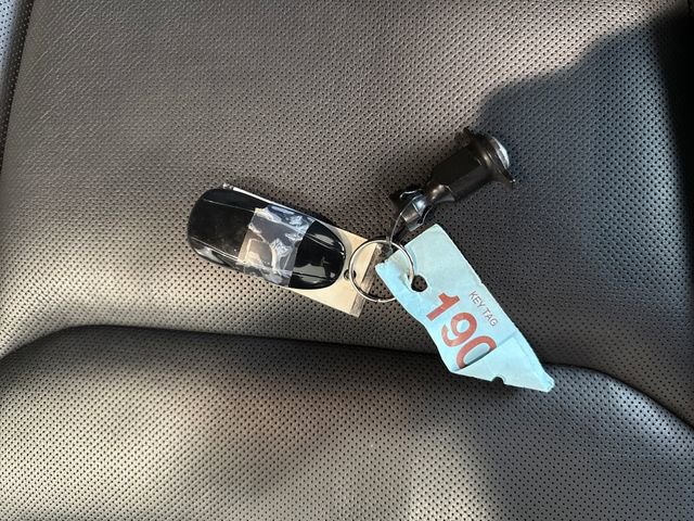 Used 2021 Tesla Model S Plaid image 31