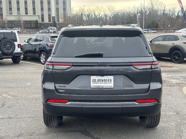 New 2026 Jeep Grand Cherokee Altitude AWD/4WD image 3