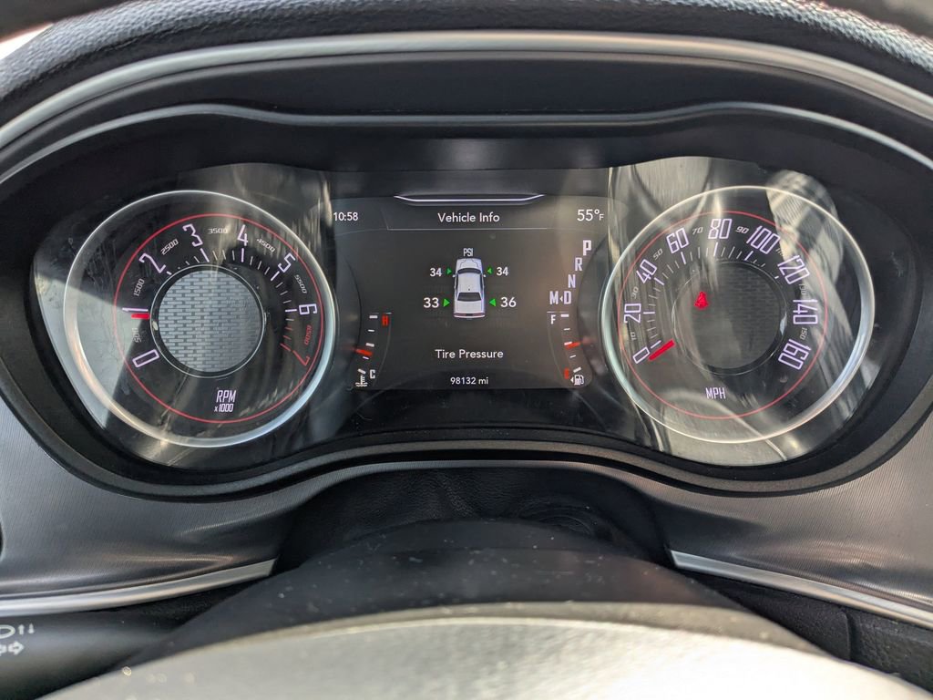 Used 2020 Dodge Challenger SXT image 24