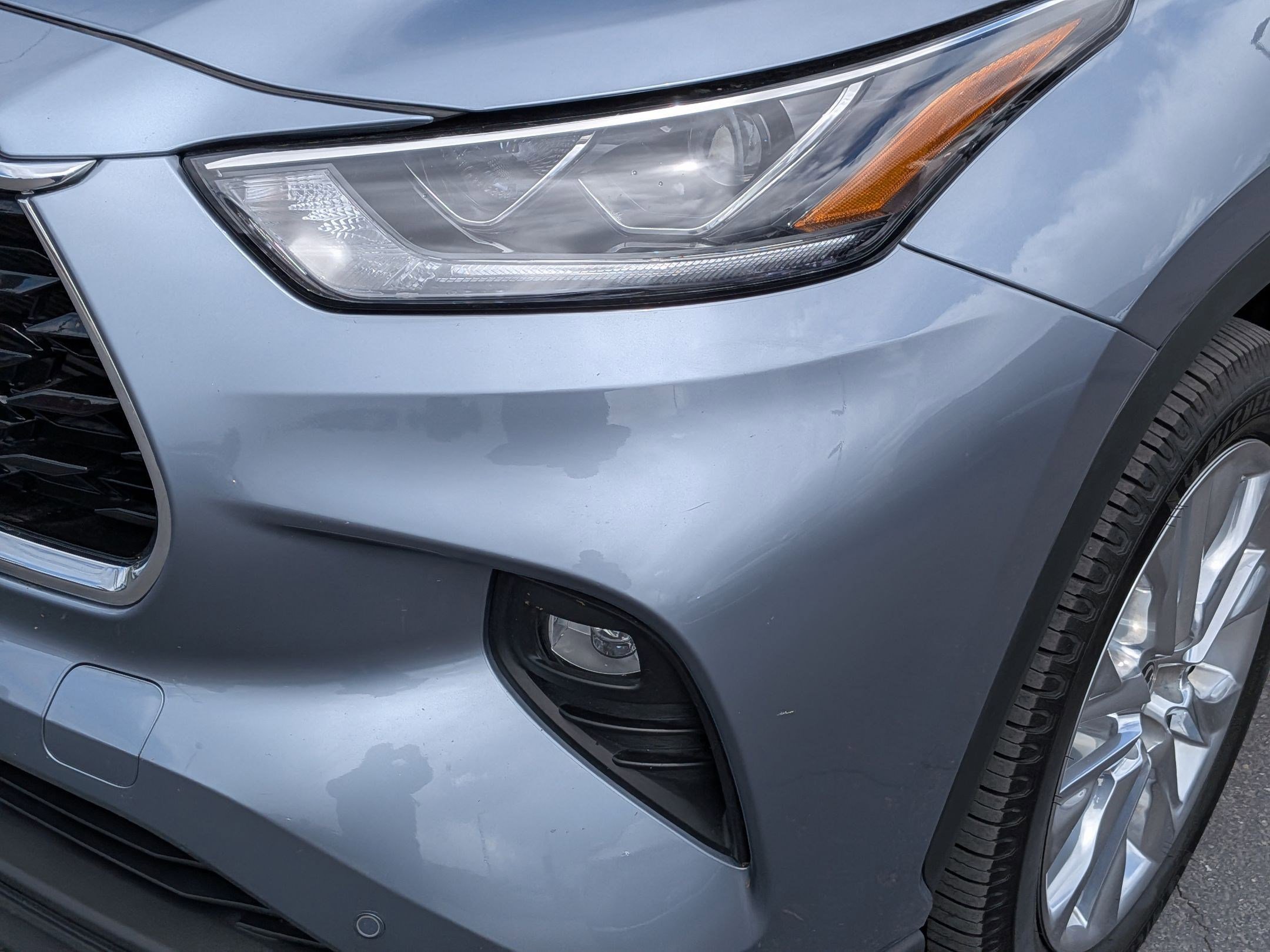Used 2023 Toyota Highlander Limited AWD/4WD image 11