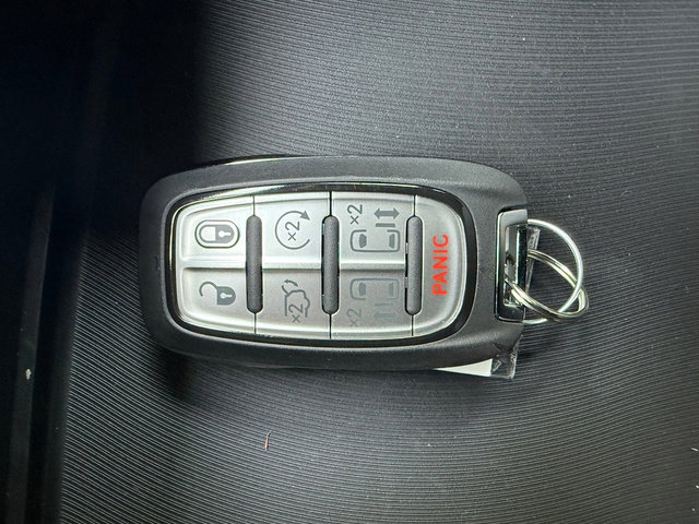 New 2026 Chrysler Voyager LX image 33