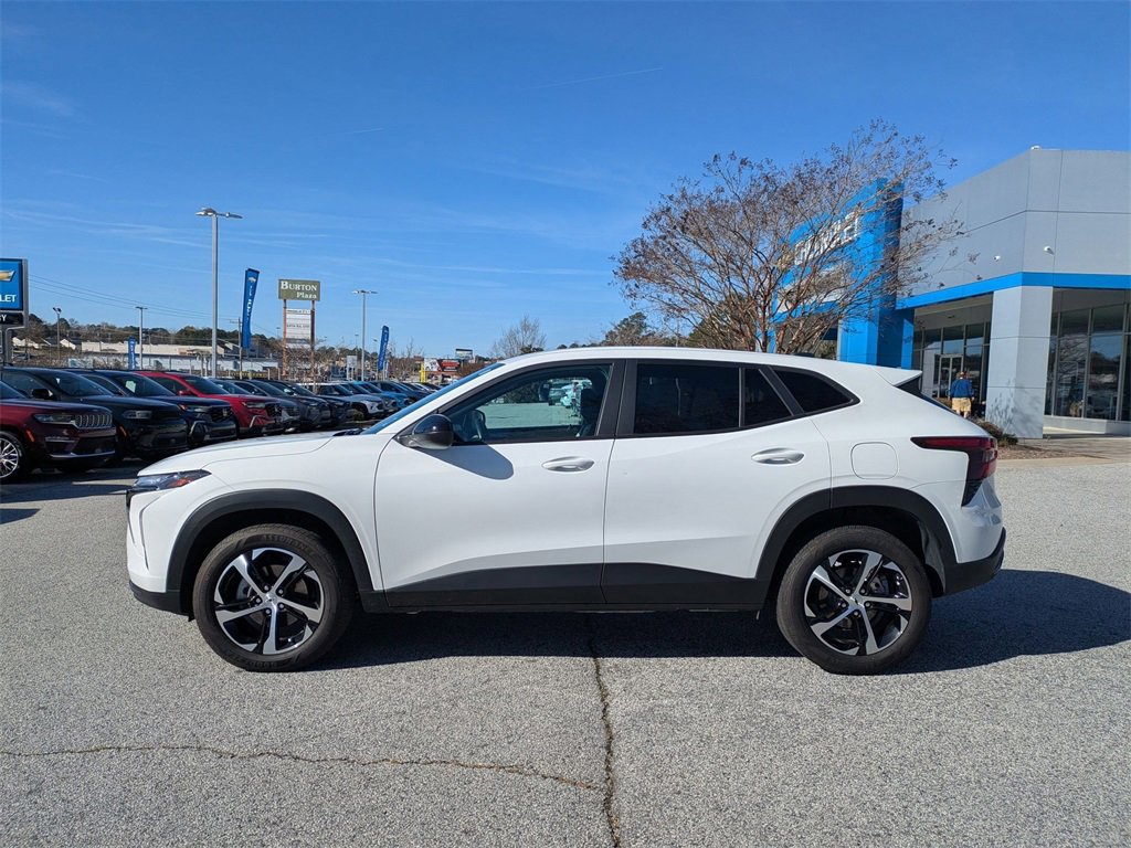 Used 2024 Chevrolet Trax RS image 5