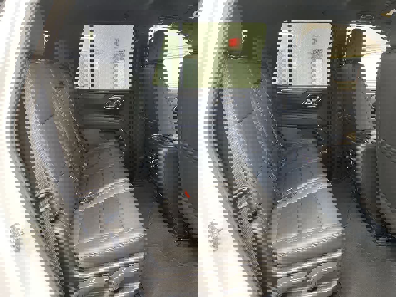 Used 2024 Chevrolet Tahoe LT image 17