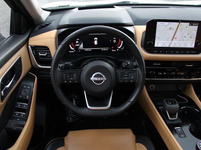 Certified 2023 Nissan Rogue Platinum w/ Platinum Premium Package AWD/4WD image 18