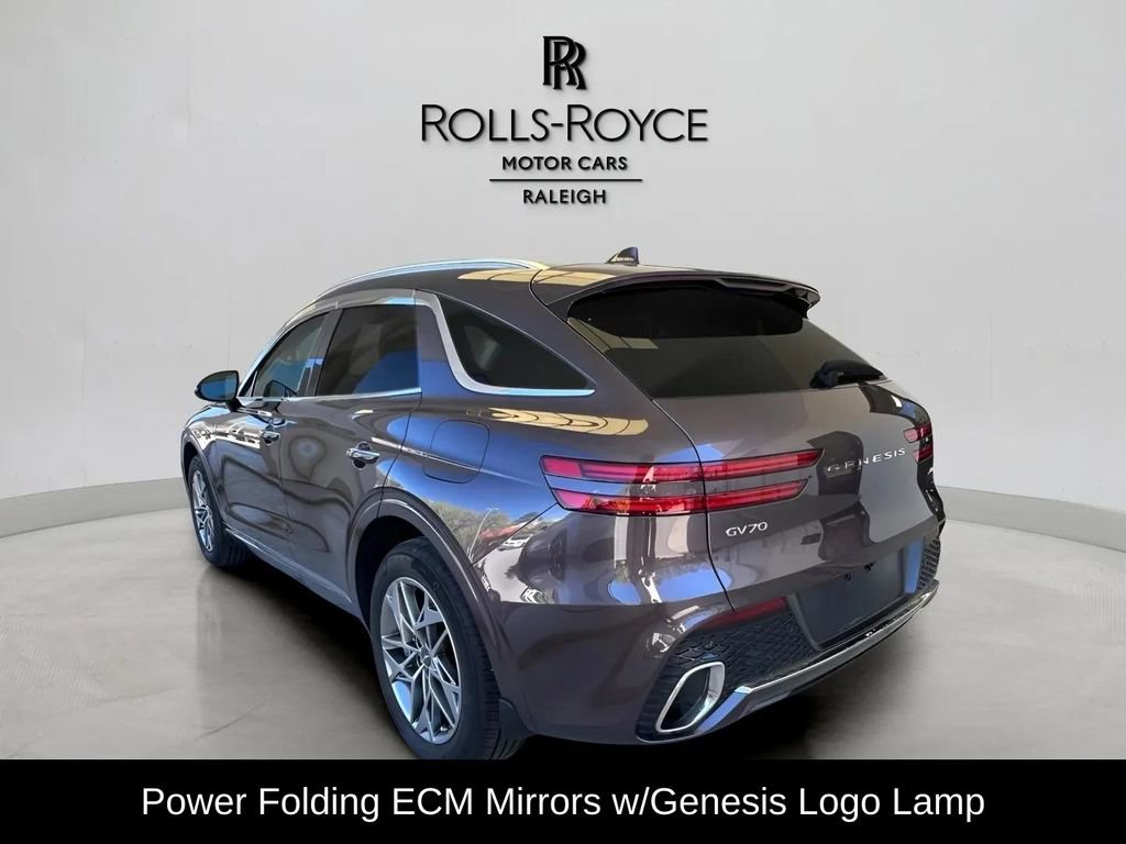 Used 2023 Genesis GV70 2.5T w/ Select Package image 8